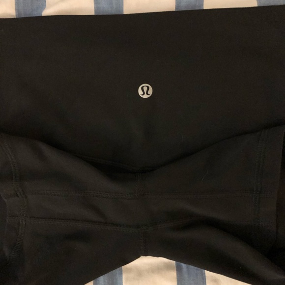 Lululemon align shorts 5" black size 6 - Picture 4 of 8